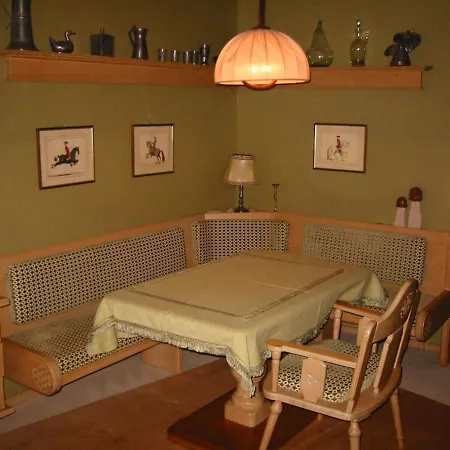 Ferienwohnung Am Breitenbach * Bad Urach