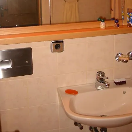Ferienwohnung Am Breitenbach Apartment *